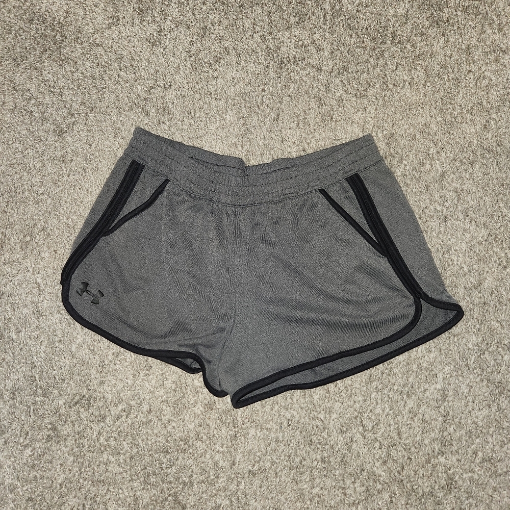 Running shorts